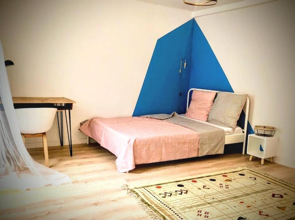 Une Maison Design Dans Le Centre Ville Foix Ngoại thất bức ảnh