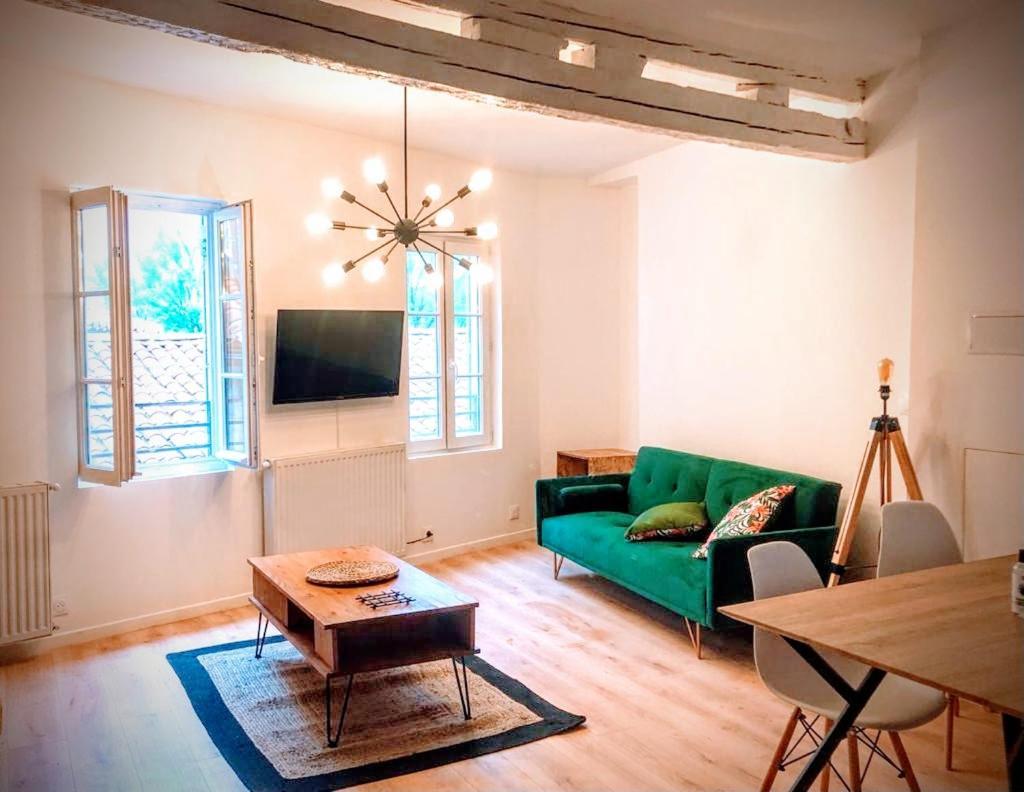 Une Maison Design Dans Le Centre Ville Foix Ngoại thất bức ảnh